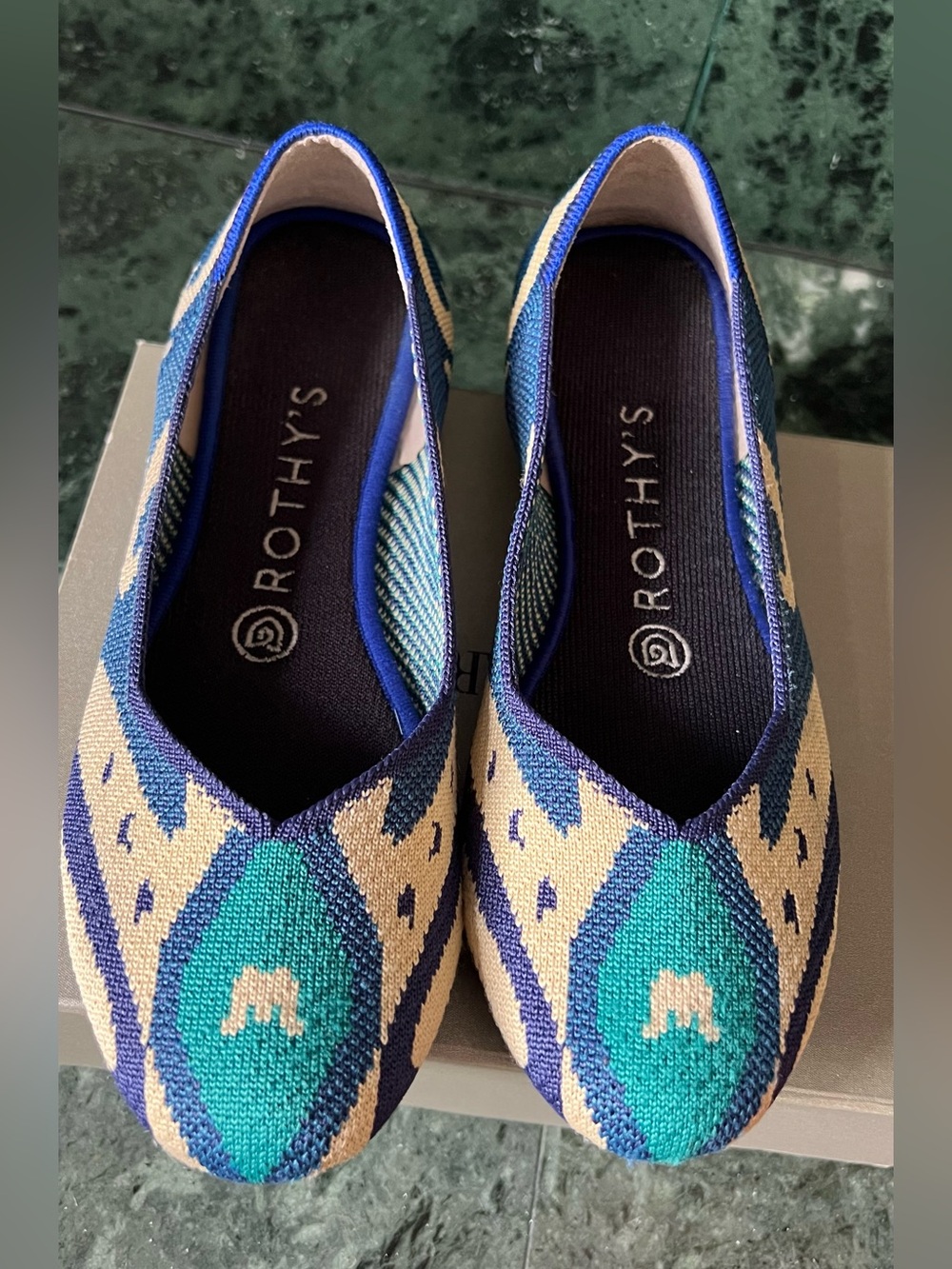 Rothy's Blue, Teal & Cream Geometric Knit Flats